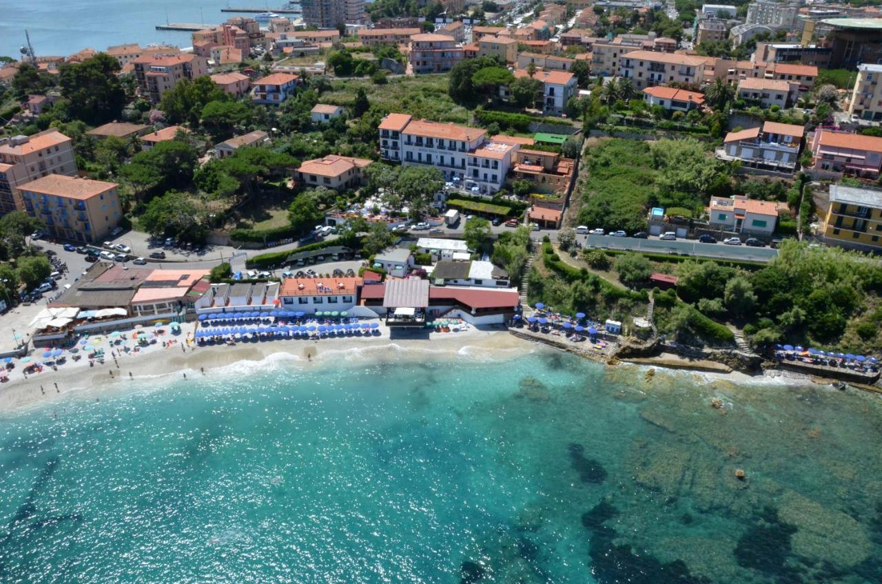 Hotel Villa Ombrosa Portoferraio Zewnętrze zdjęcie