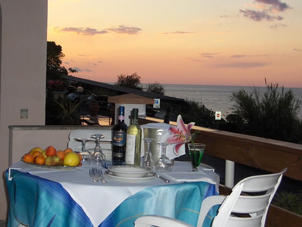 Hotel Villa Ombrosa Portoferraio Zewnętrze zdjęcie