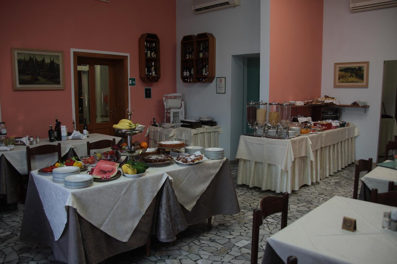 Hotel Villa Ombrosa Portoferraio Pokój zdjęcie
